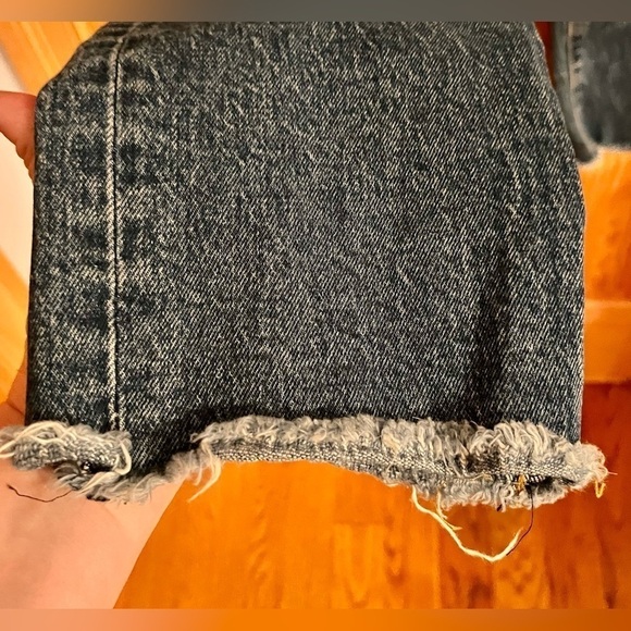 Levi’s Premium Denim NWOT Wedgie Straight Size 25 Blue Jeans Button Fly Leather - Picture 3 of 15